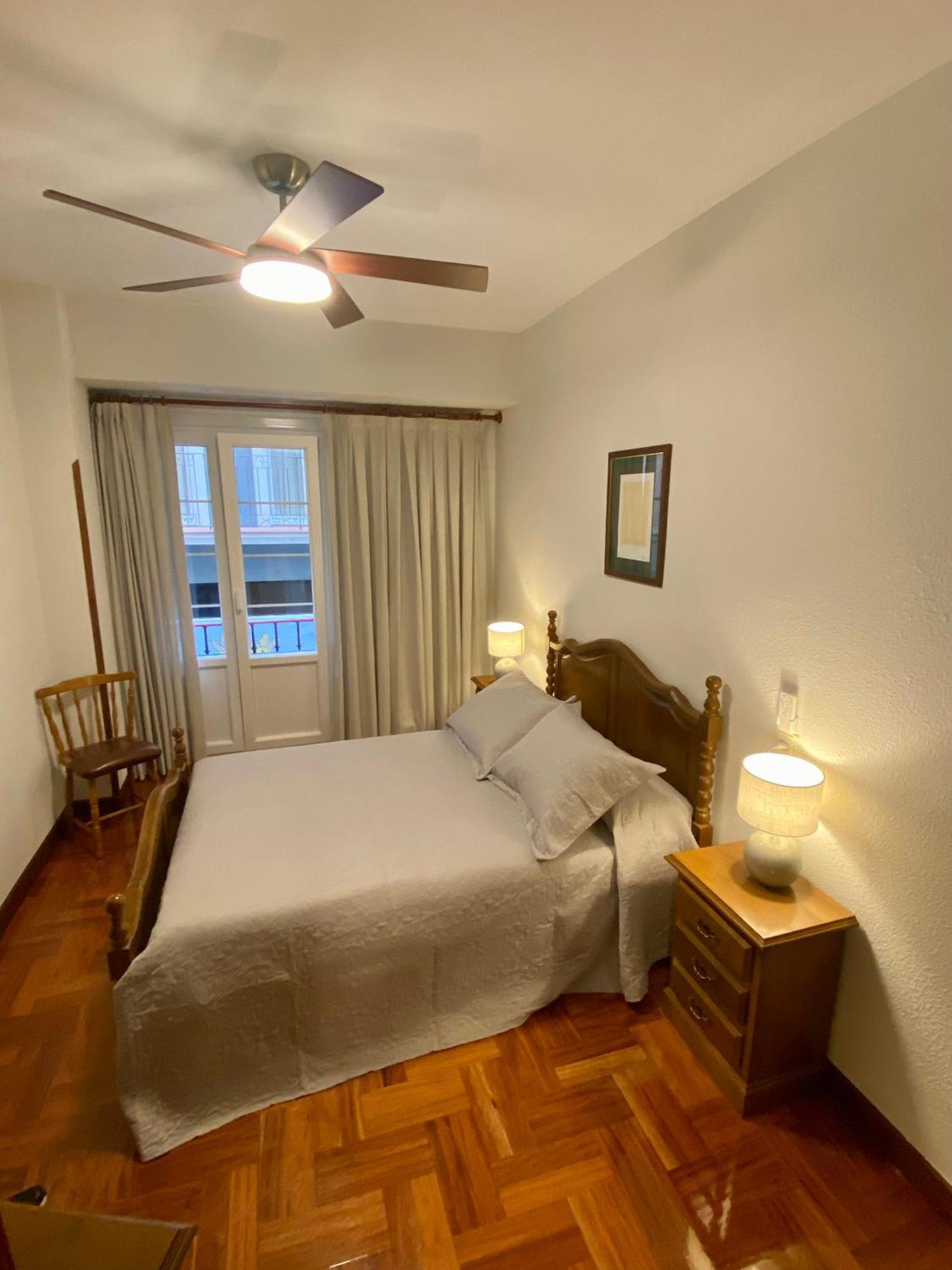 Hostal Cristina Estella Bagian luar foto